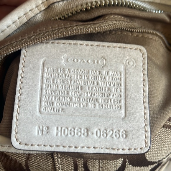 Coach SoHo Signature small hobo - Picture 3 of 5